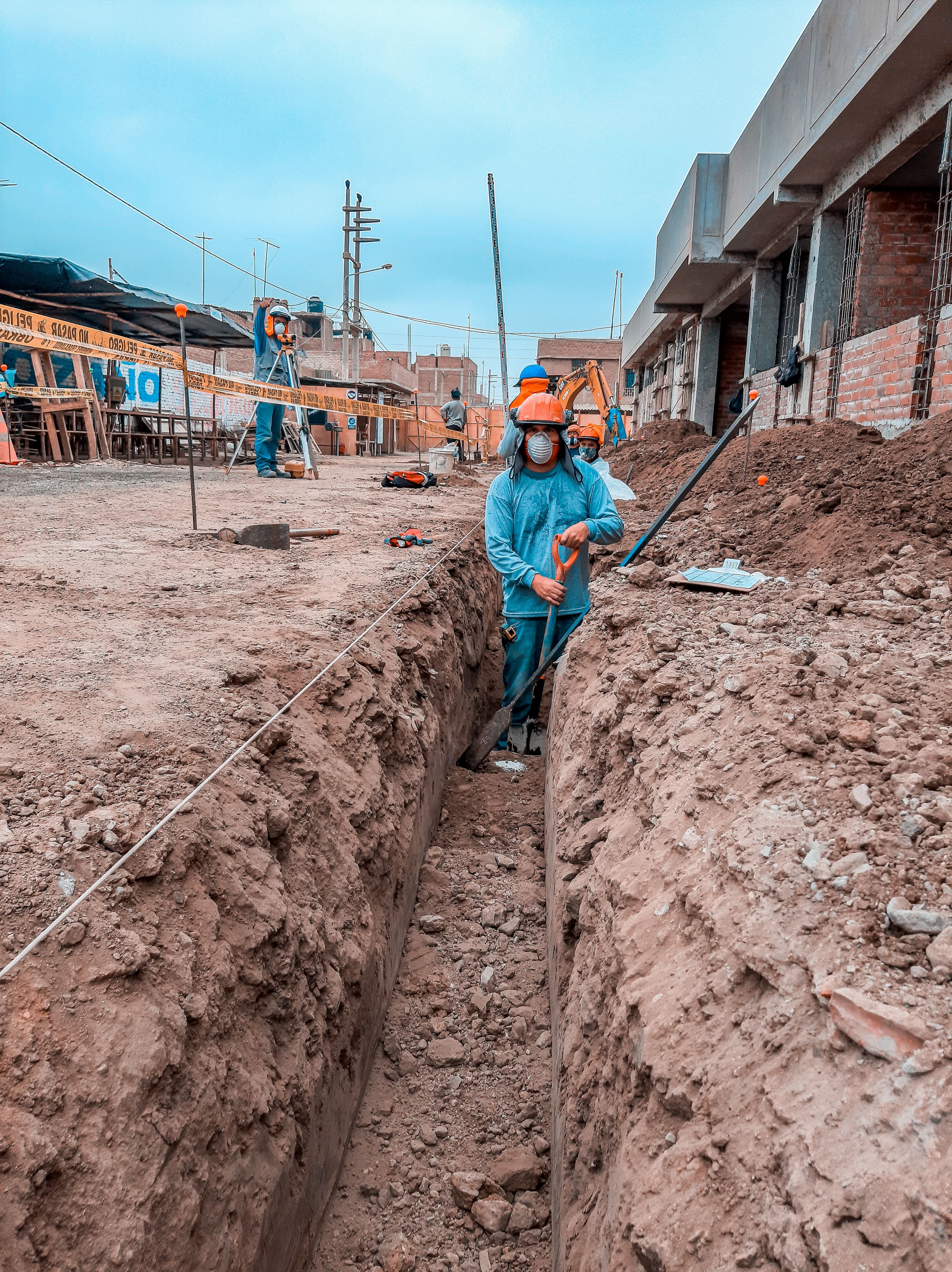Trabajos en red de distribución eléctrica